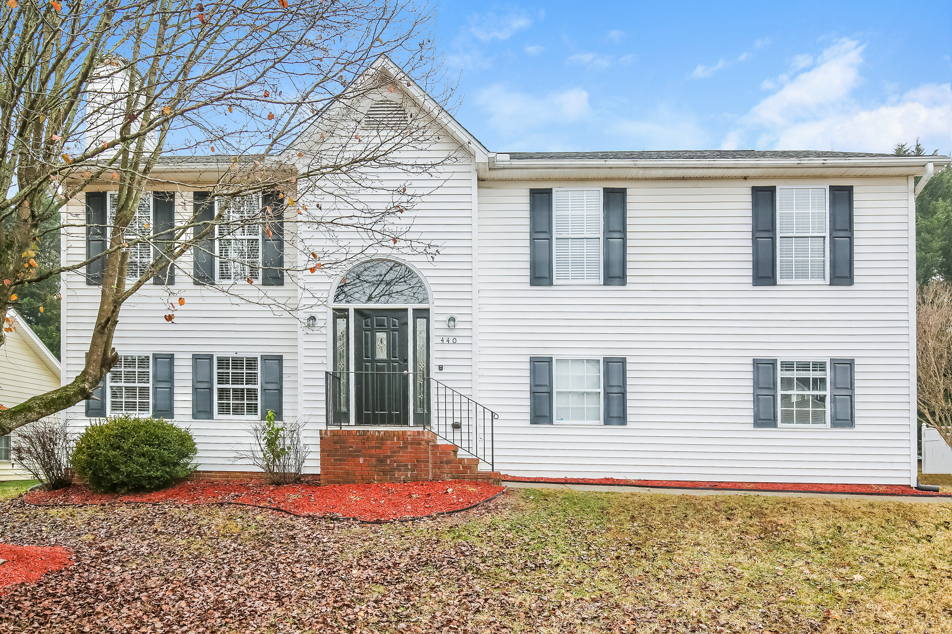 440 CORBIN ST Winston-Salem, NC 27107